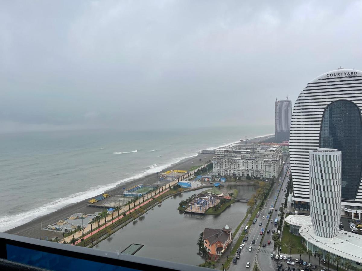Orbi City Center Suite Batumi Zewnętrze zdjęcie