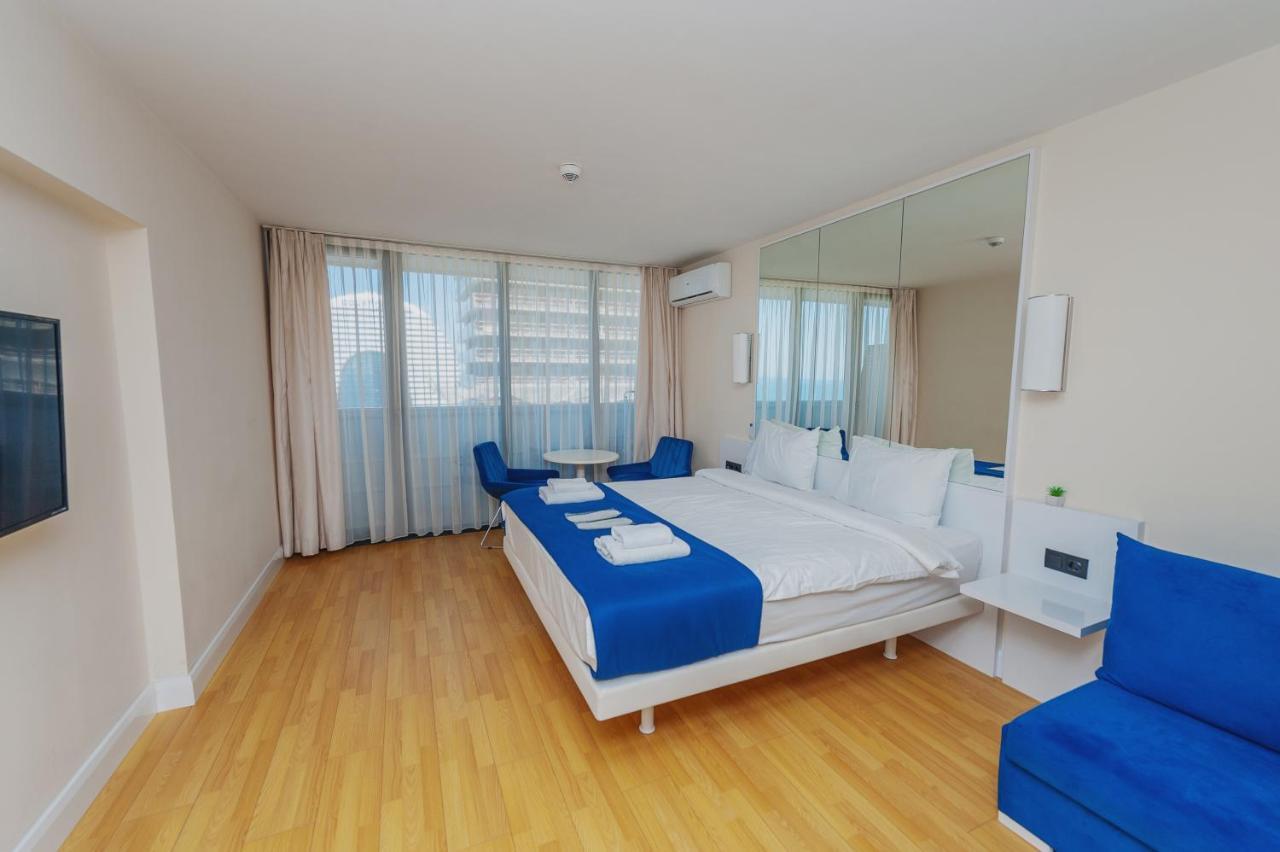 Orbi City Center Suite Batumi Zewnętrze zdjęcie