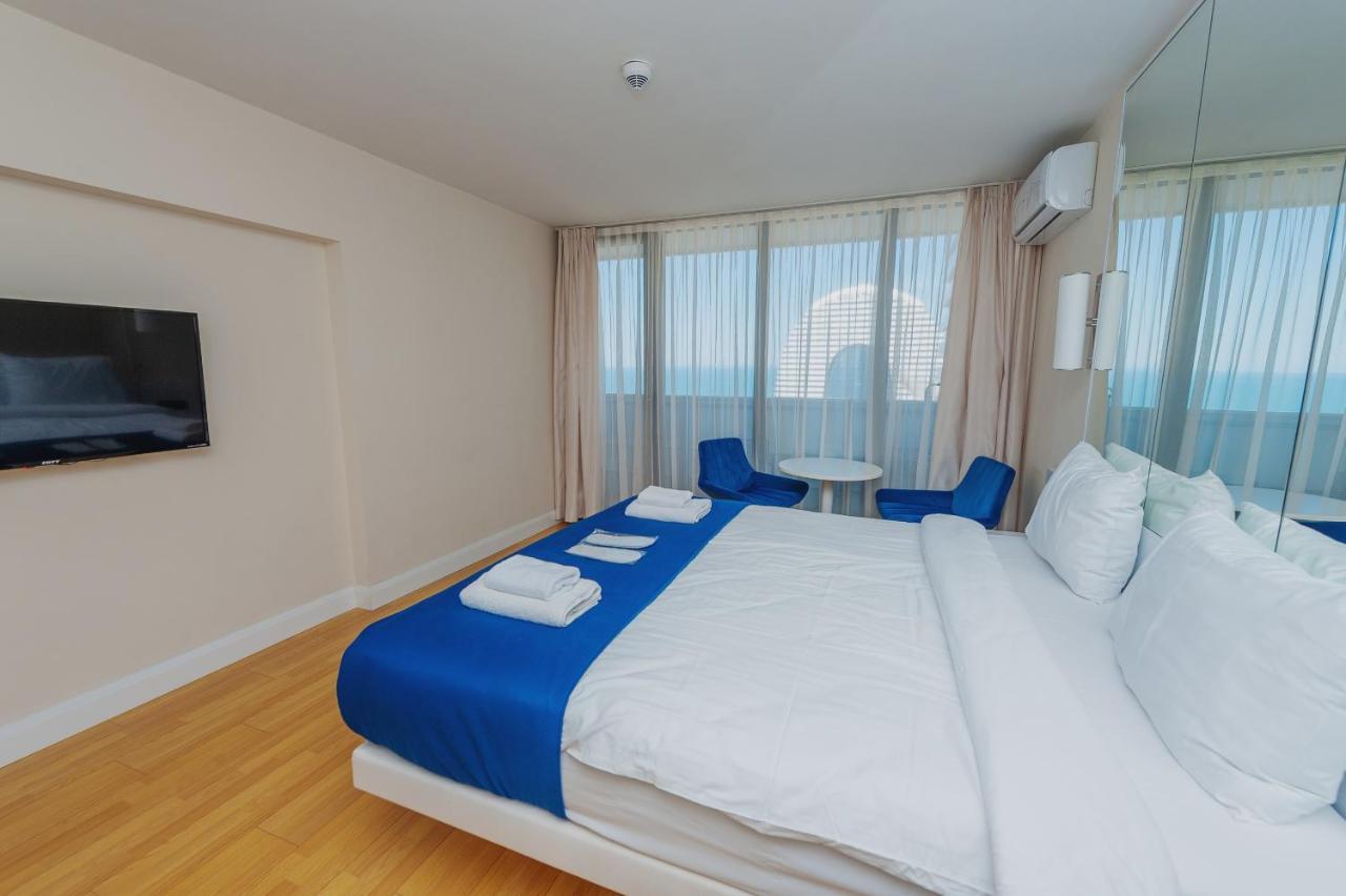 Orbi City Center Suite Batumi Zewnętrze zdjęcie